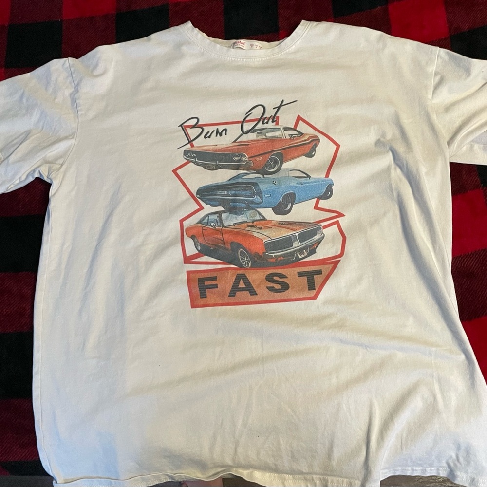 White tee shirt car